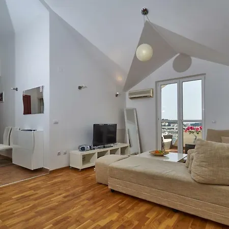 Apartament Adriatic Sea View *