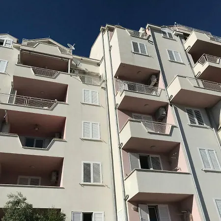 Adriatic Sea View Apartmán *